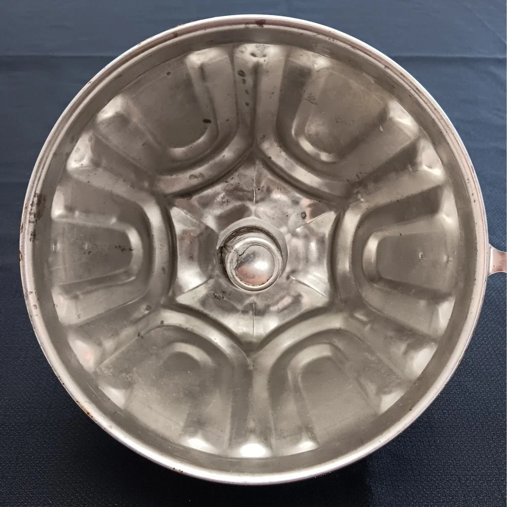 Vintage Williams Sonoma Pudding Mold 7.5in Fluted Lid Portugal Grande Cuisine